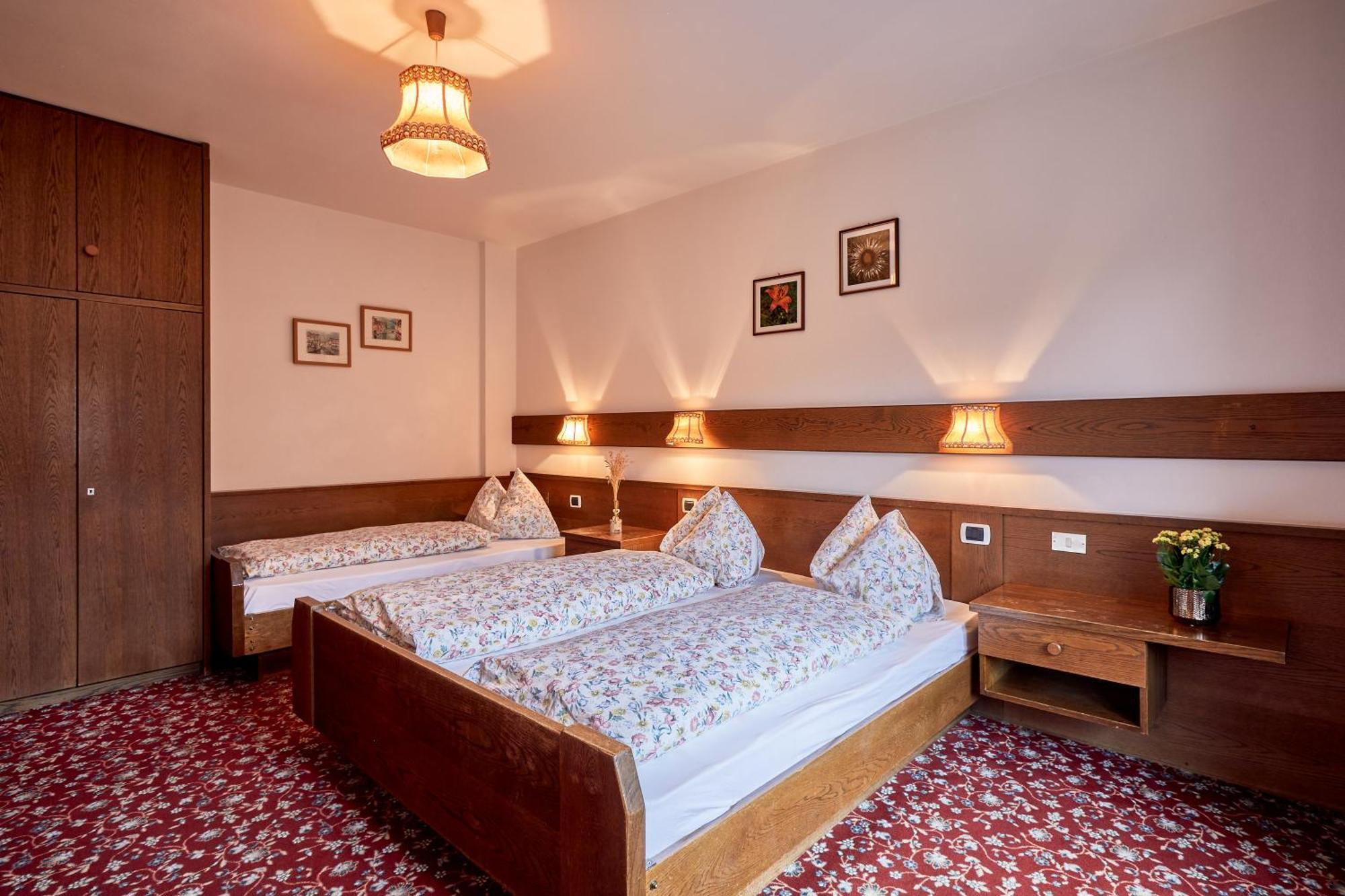 Ferienpension Zummuellerhof Natz-Schabs Oda fotoğraf